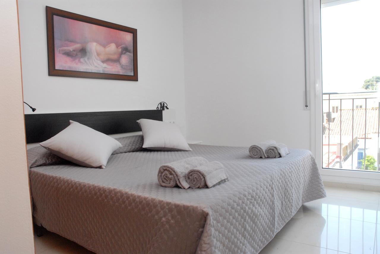 Apartamento Montroig 1 ซีเจส ภายนอก รูปภาพ